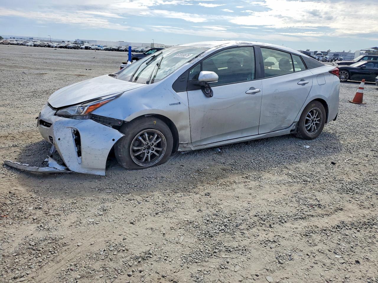 2021 TOYOTA PRIUS LE
