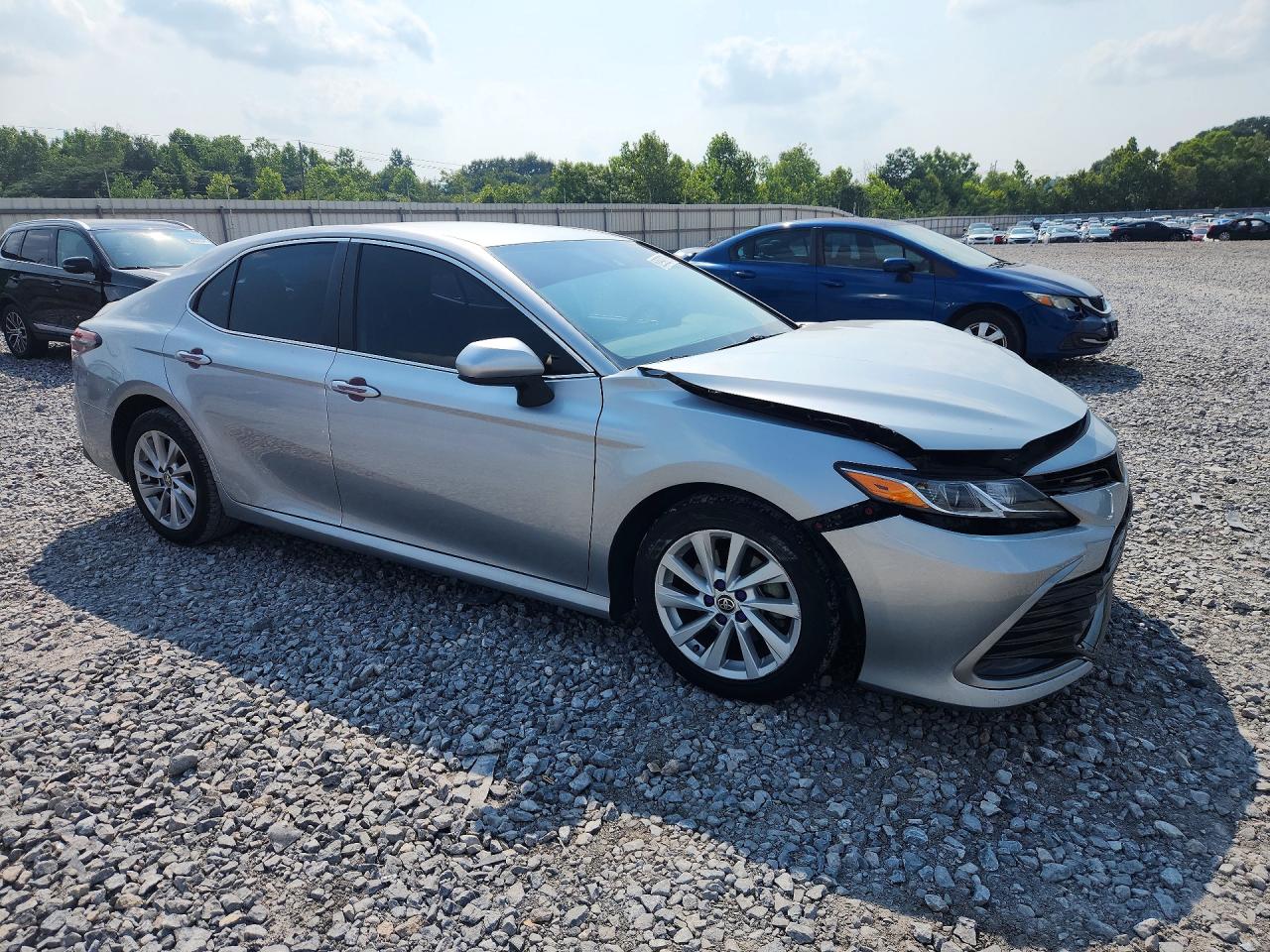 2022 TOYOTA CAMRY LE — снимка 4