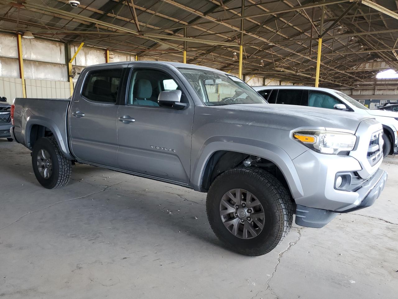 2017 TOYOTA TACOMA SR5 V6 — снимка 4