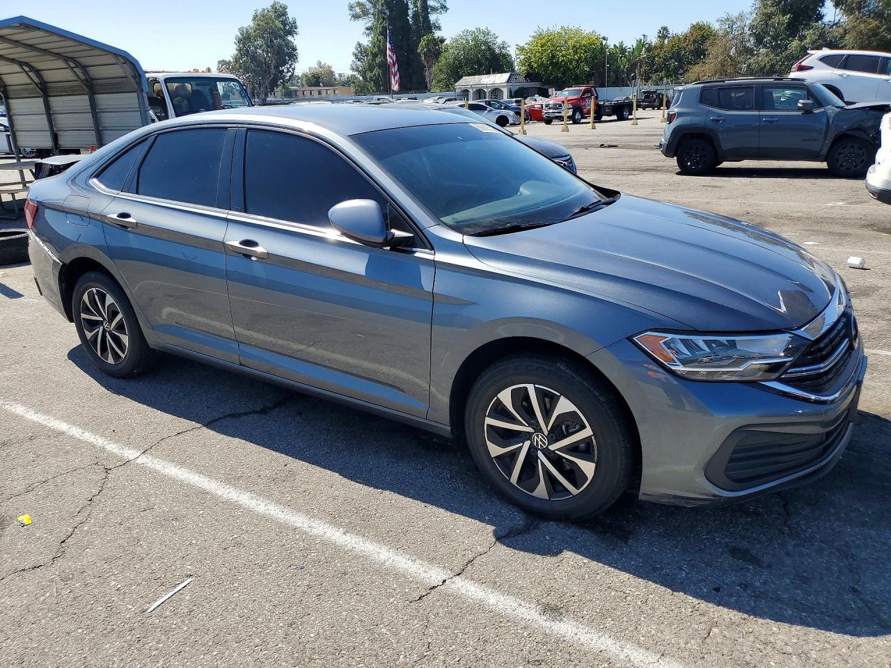 2023 VOLKSWAGEN JETTA S — снимка 4