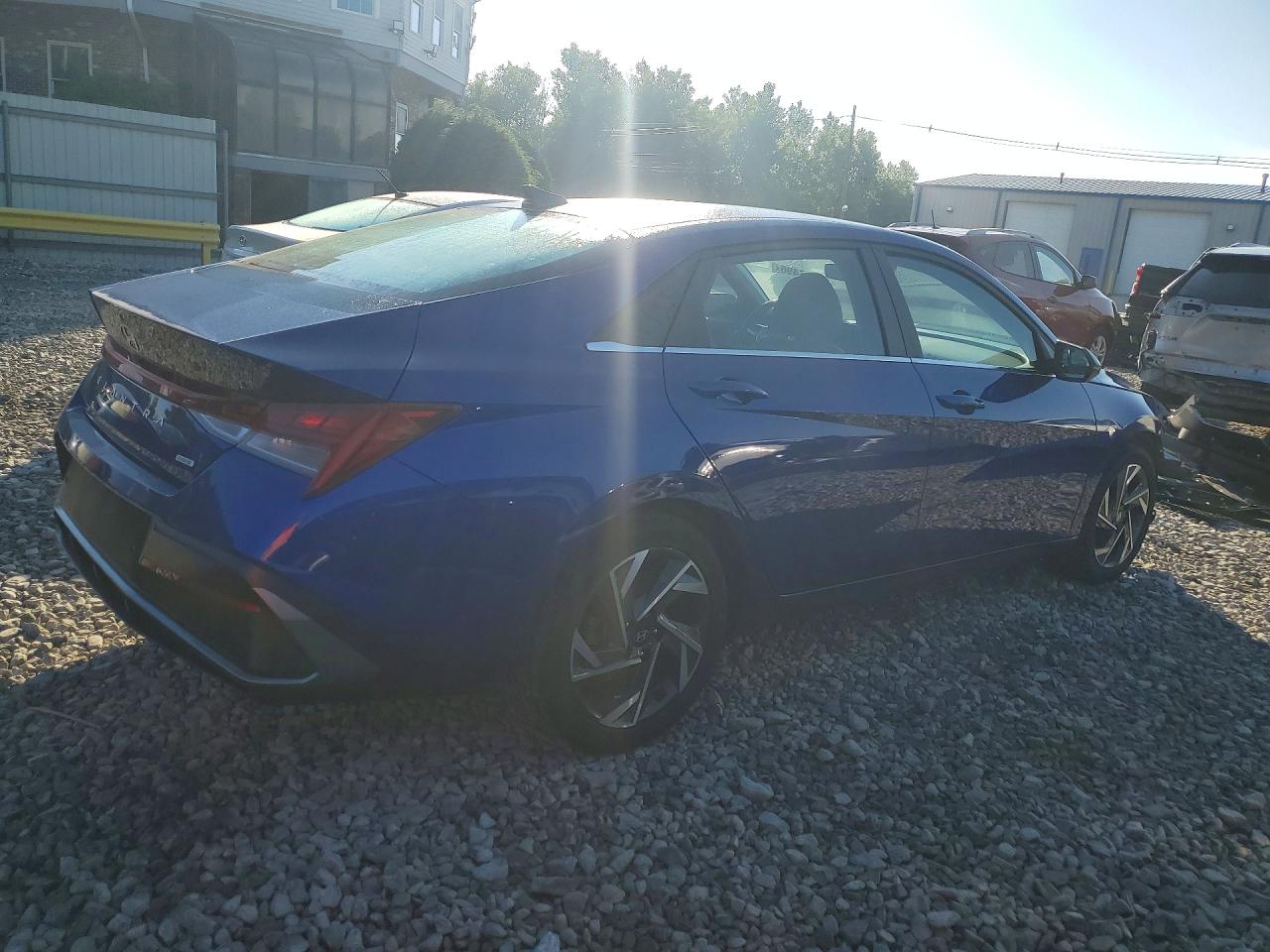 2024 HYUNDAI ELANTRA LIMITED — снимка 3