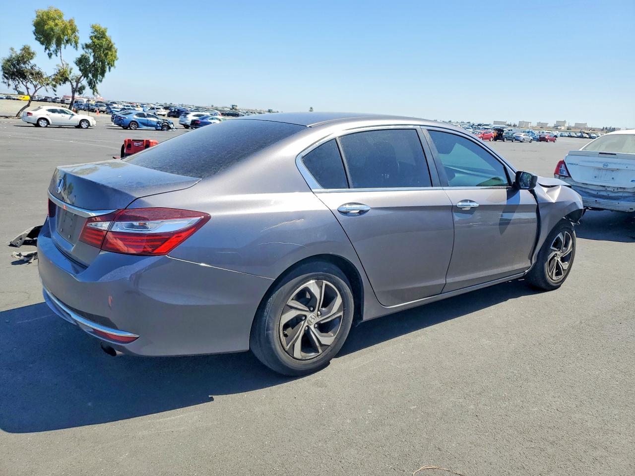 2017 HONDA ACCORD LX — снимка 3