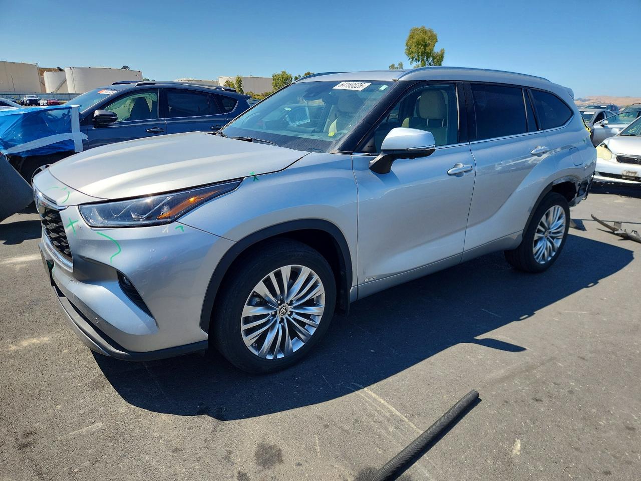 2024 TOYOTA HIGHLANDER HYBRID PLATINUM