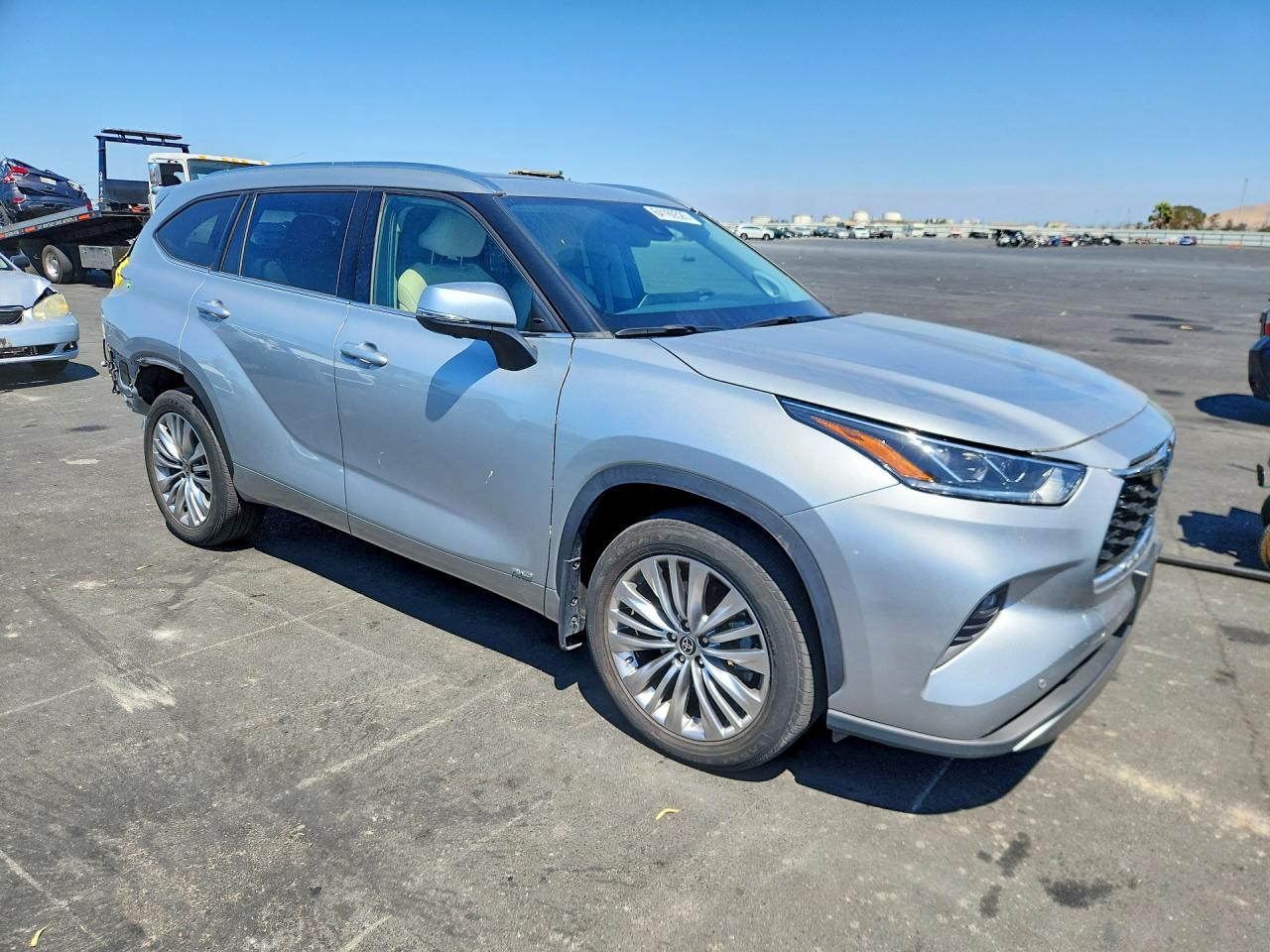 2024 TOYOTA HIGHLANDER HYBRID PLATINUM — снимка 4