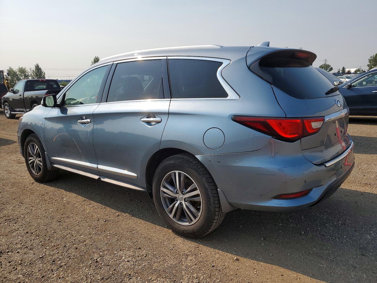 2017 INFINITI QX60 BASE — снимка 2