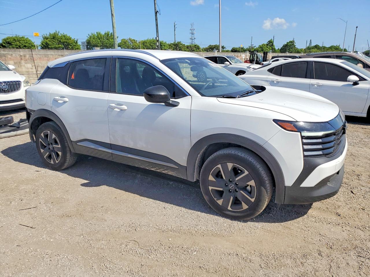 2026 NISSAN KICKS SV — снимка 4