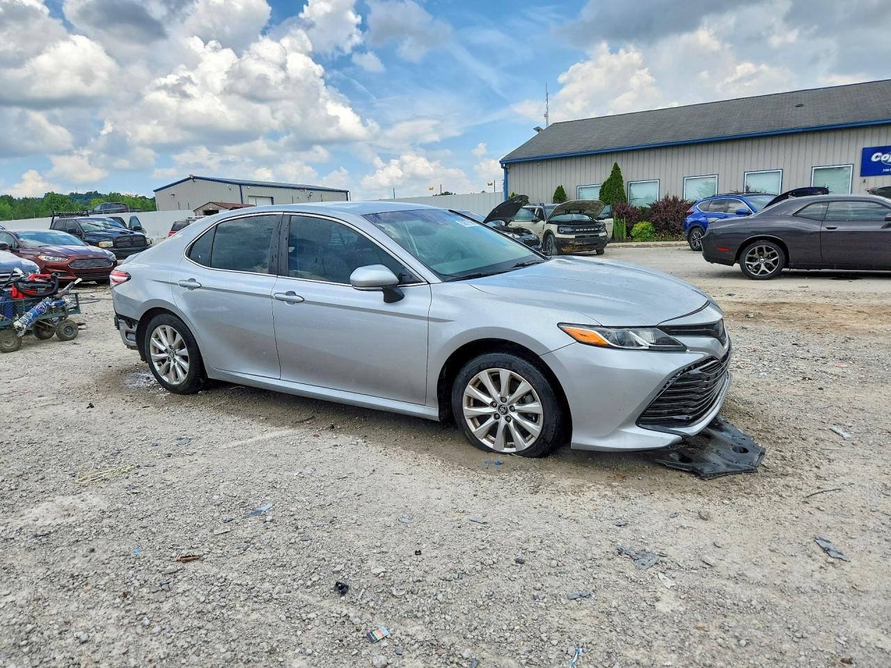 2018 TOYOTA CAMRY LE — снимка 4