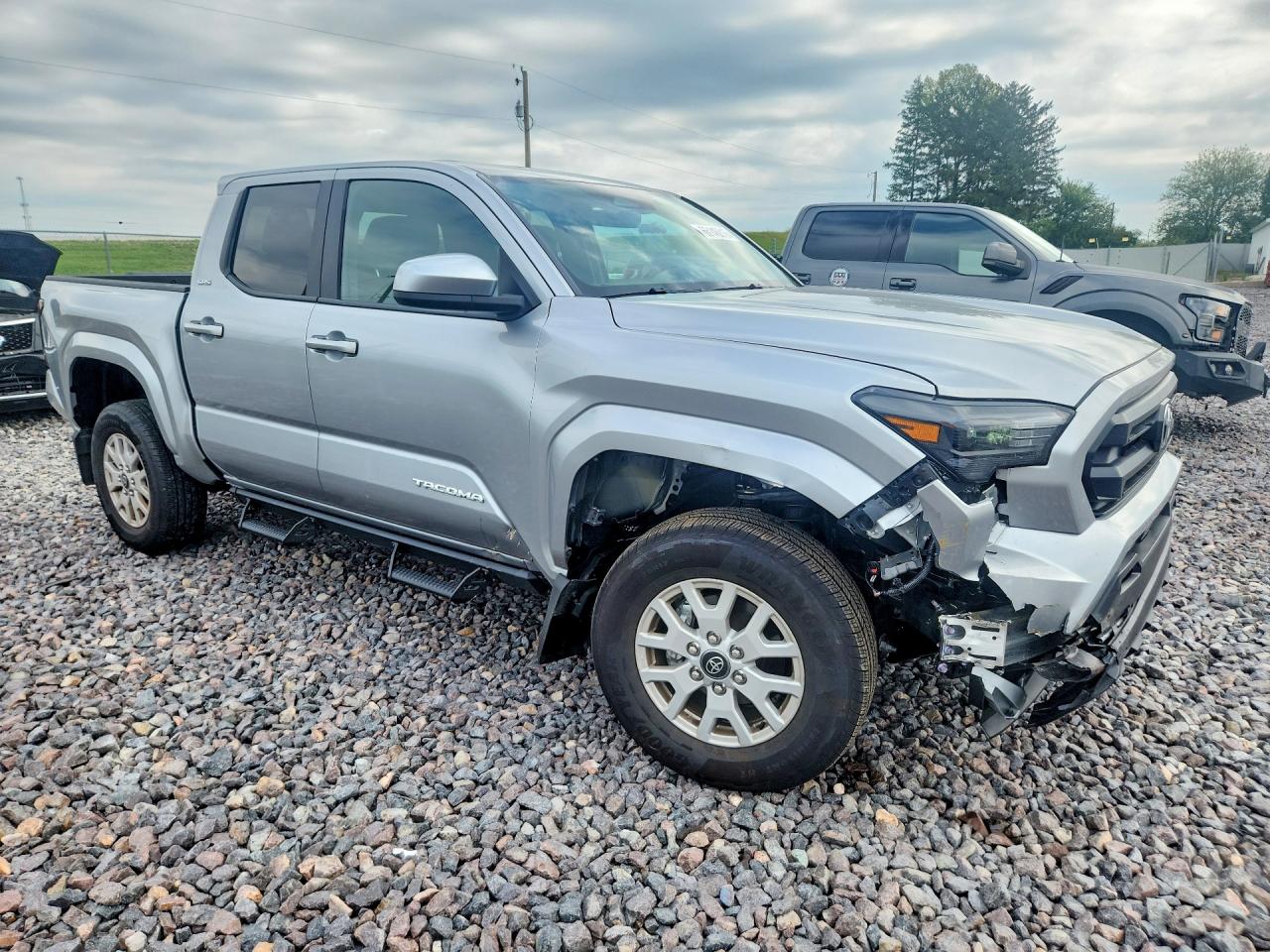 2026 TOYOTA TACOMA SR5 — снимка 4