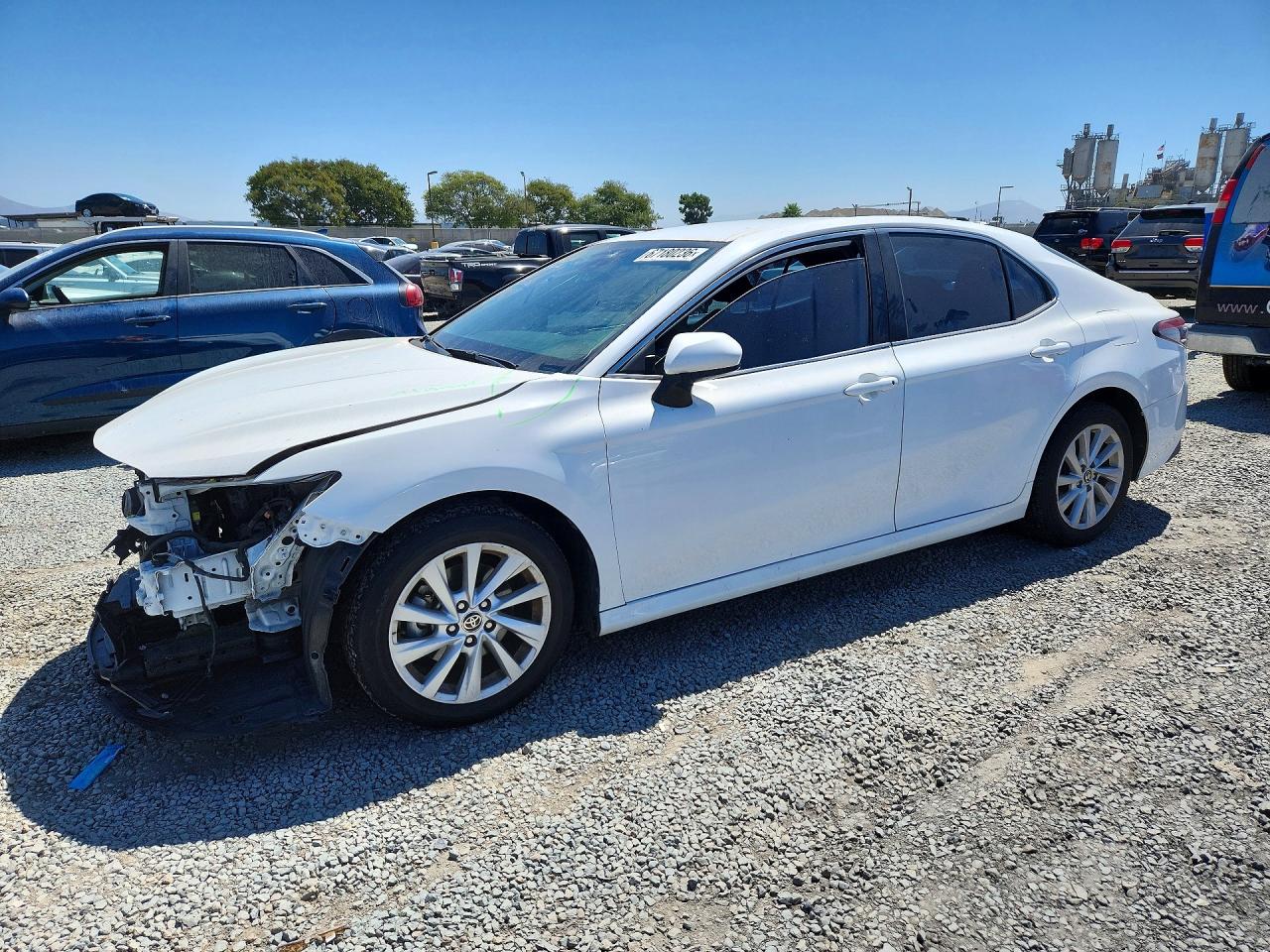 2022 TOYOTA CAMRY LE