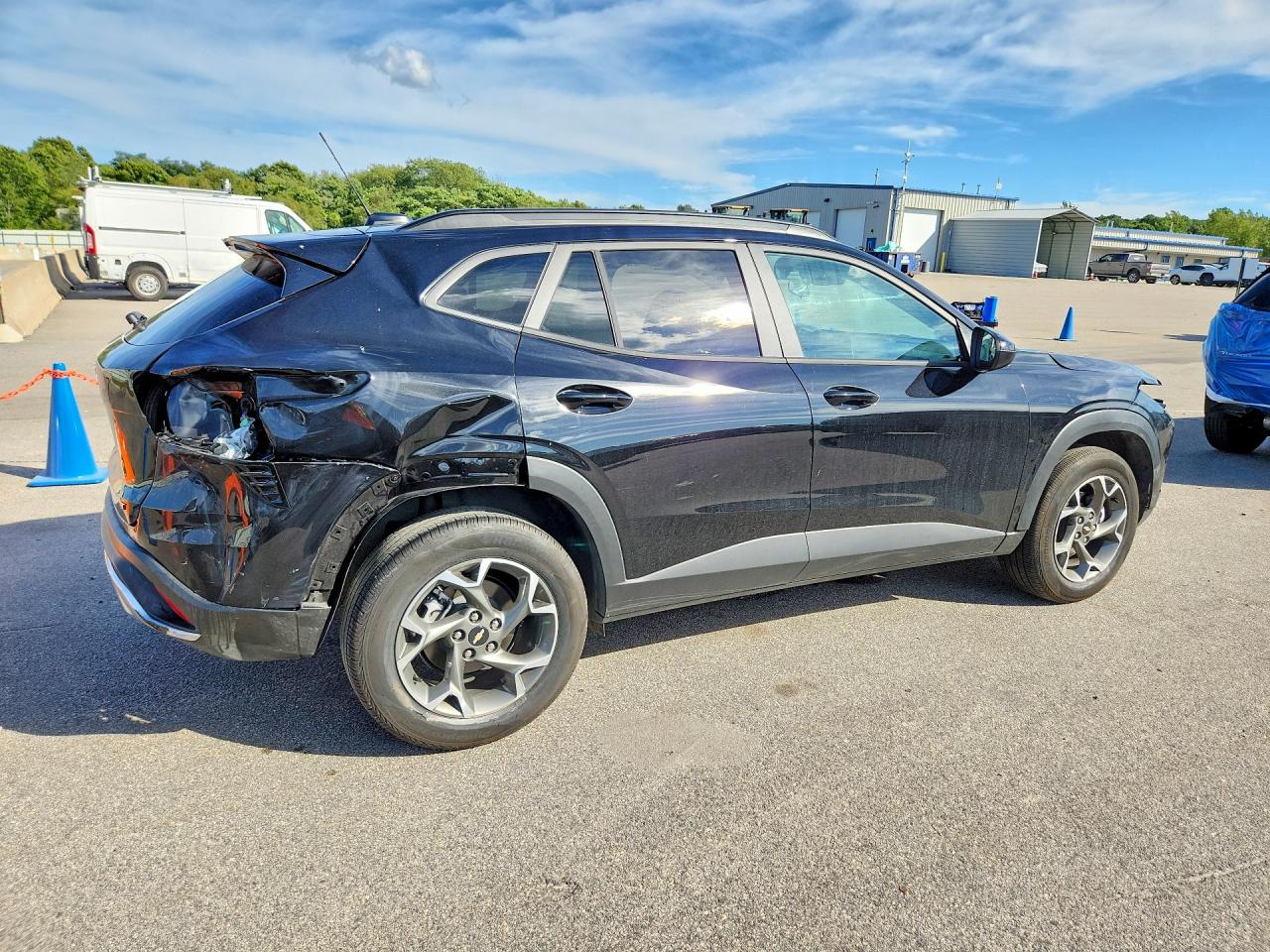 2026 CHEVROLET TRAX 1LT — снимка 3