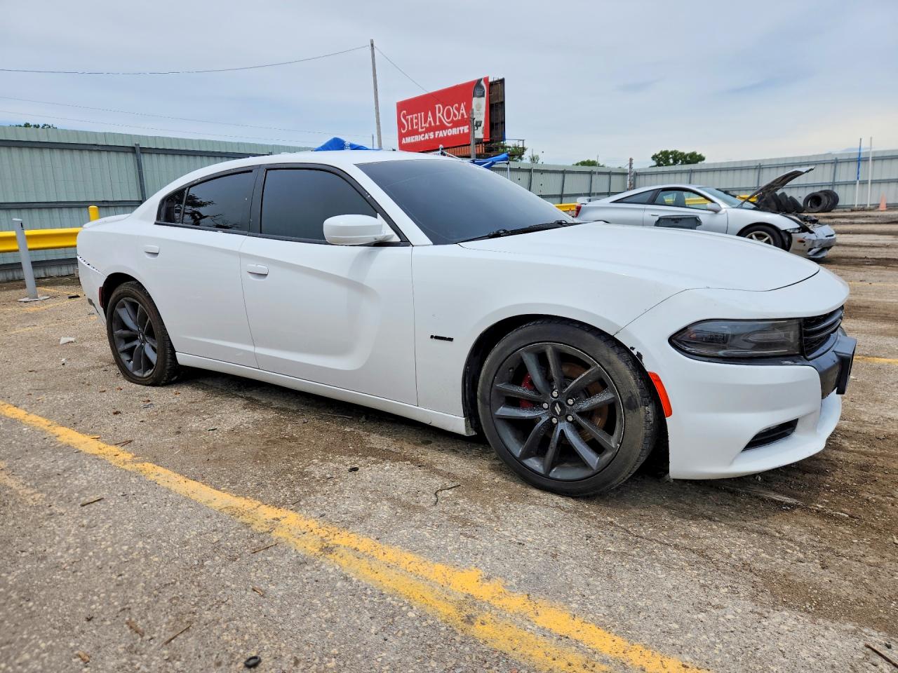 2015 DODGE CHARGER R — снимка 4