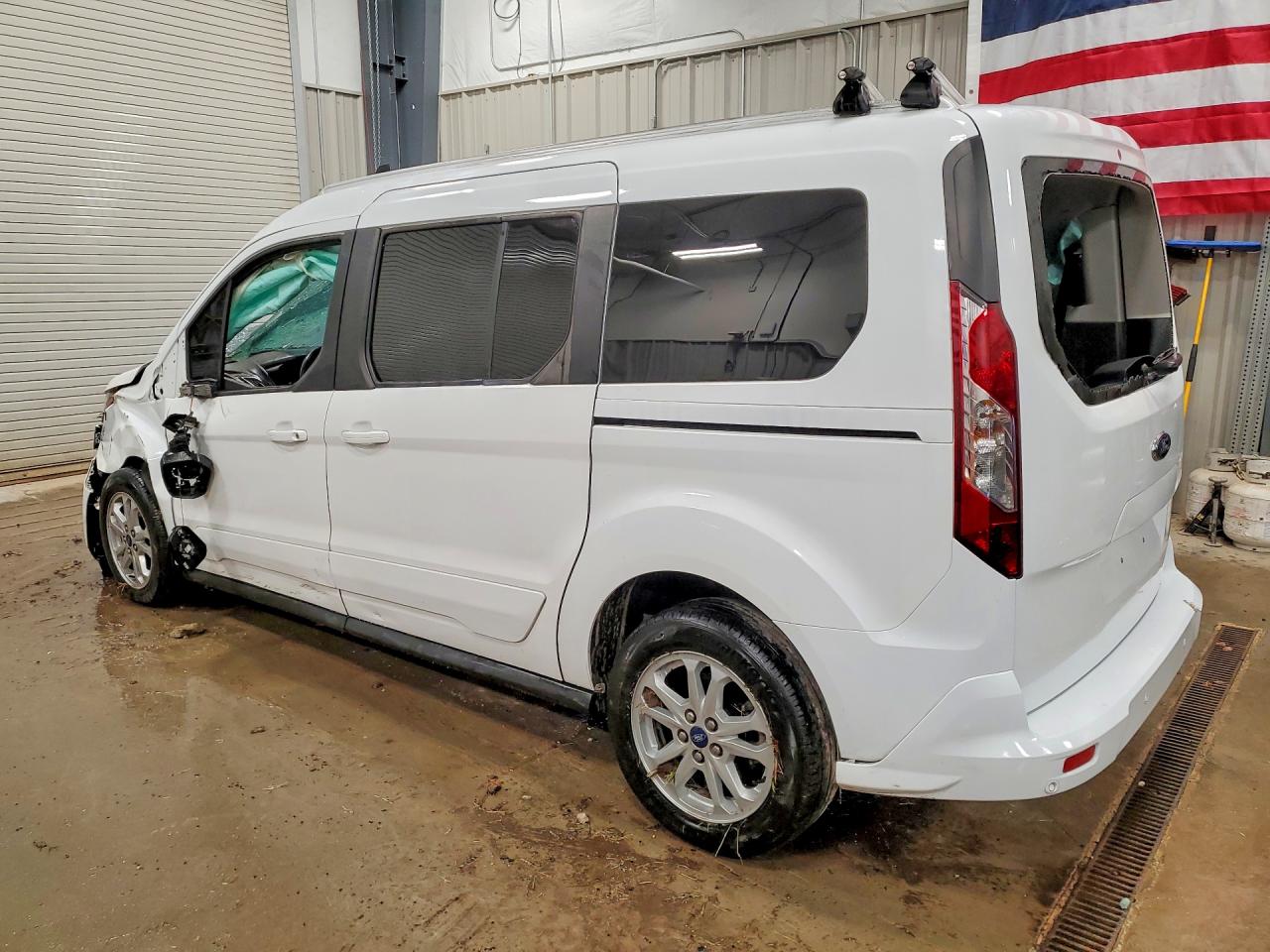 2022 FORD TRANSIT CONNECT XLT — снимка 2