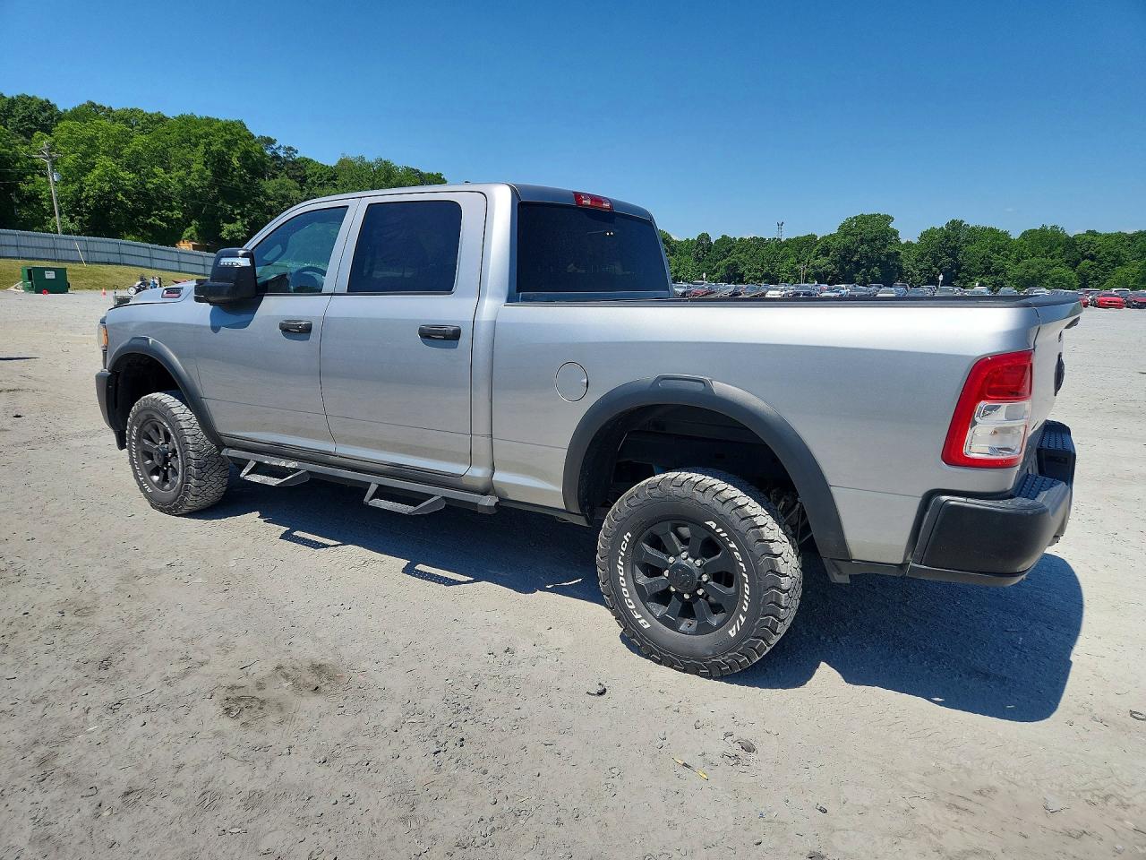 2024 RAM 2500 TRADESMAN — снимка 2
