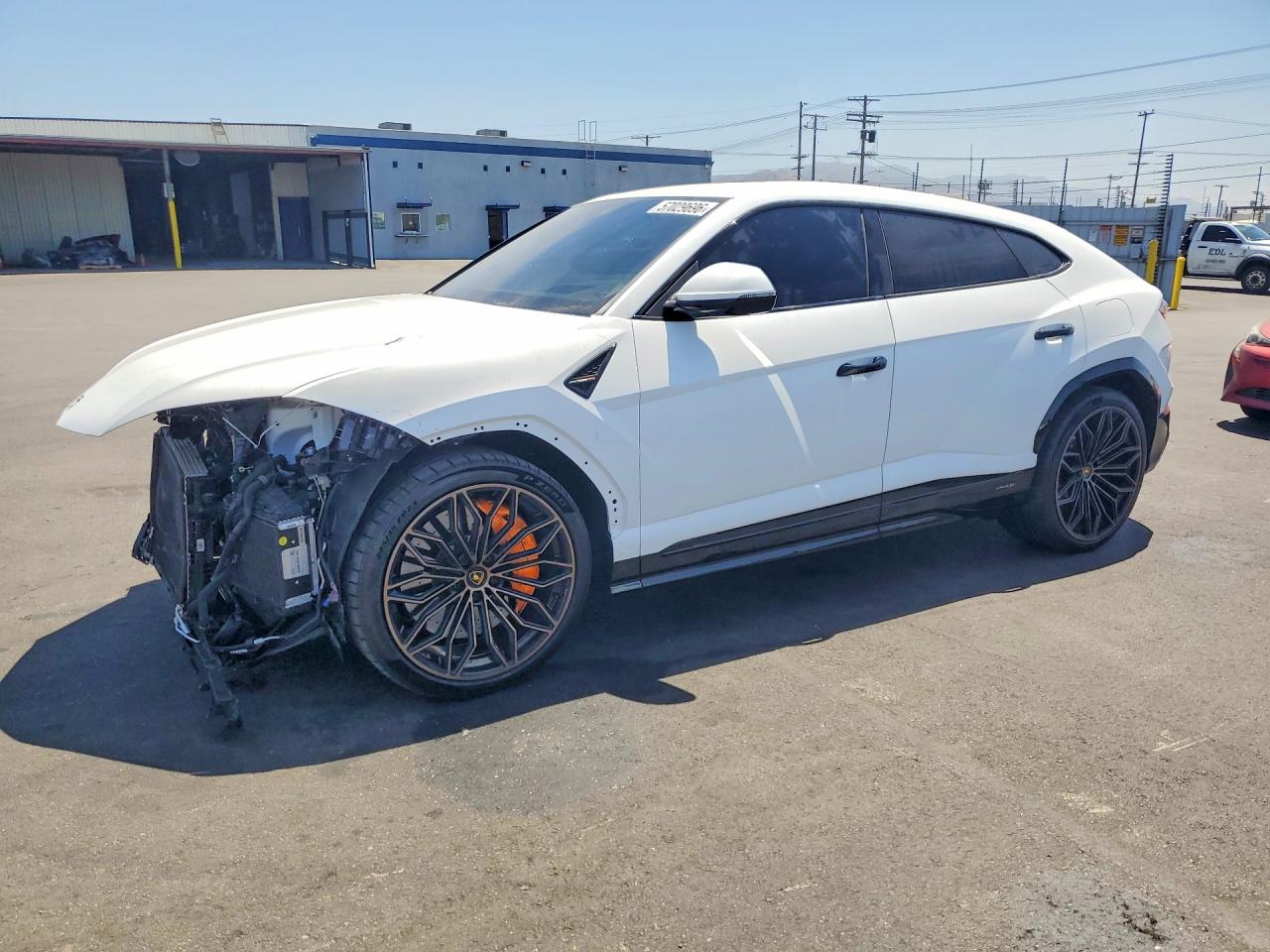 2025 LAMBORGHINI URUS SE