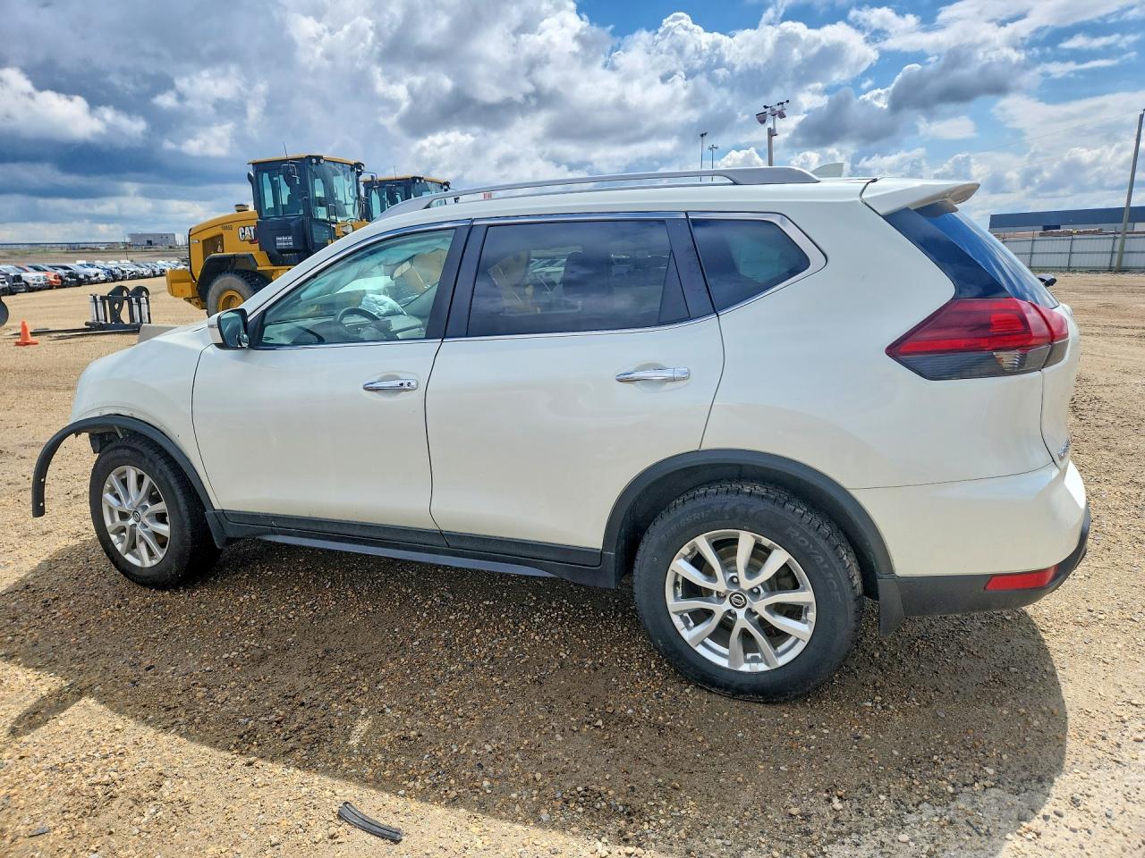 2019 NISSAN ROGUE S — снимка 2