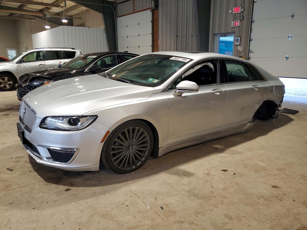 2018 LINCOLN MKZ RESERVE