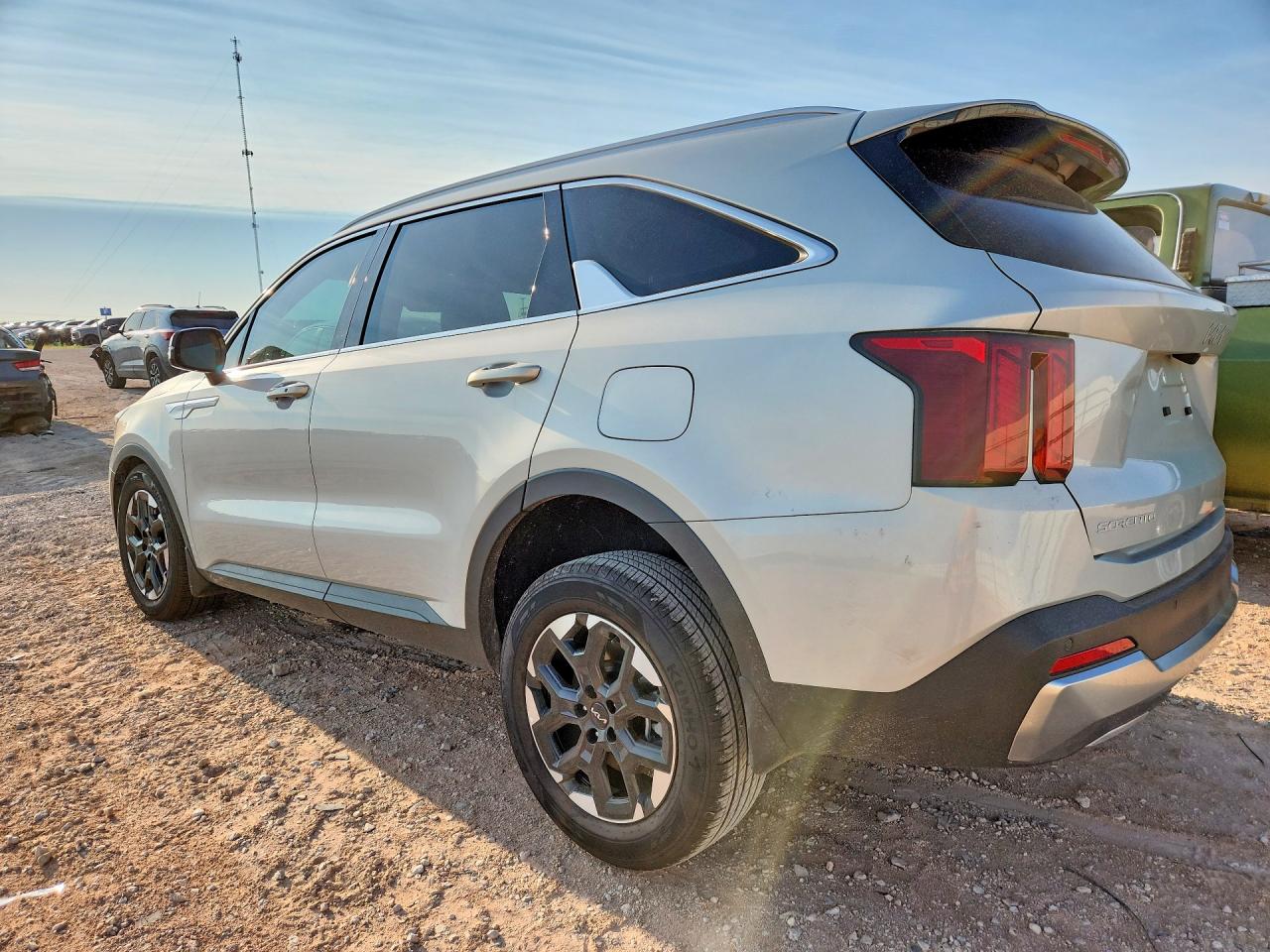 2026 KIA SORENTO S — снимка 2