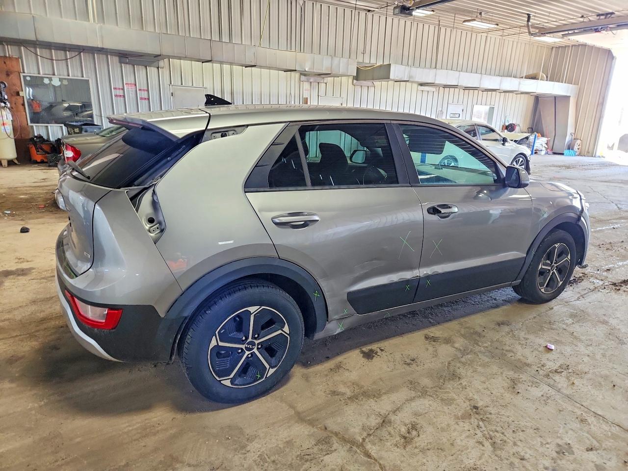 2023 KIA NIRO LX — снимка 3