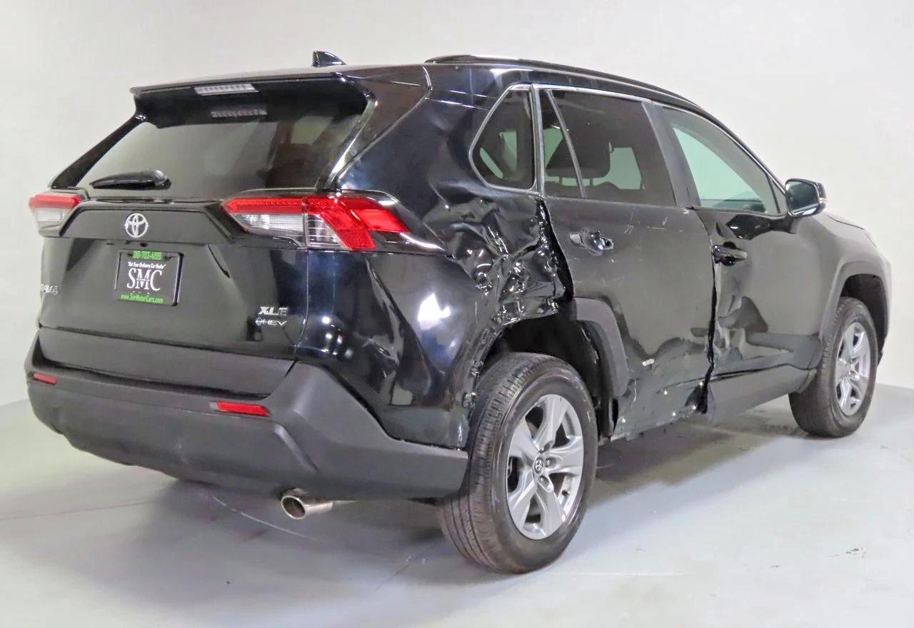 2025 TOYOTA RAV4 HYBRID XLE — снимка 3
