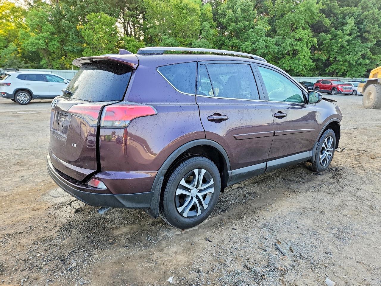 2017 TOYOTA RAV4 LE — снимка 3