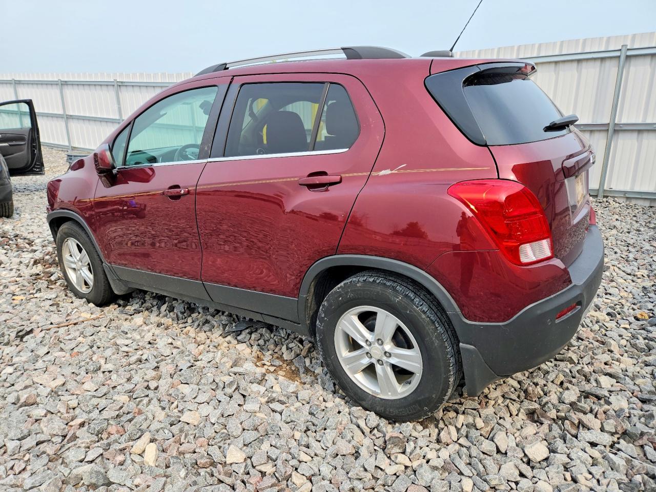 2016 CHEVROLET TRAX 1LT — снимка 2