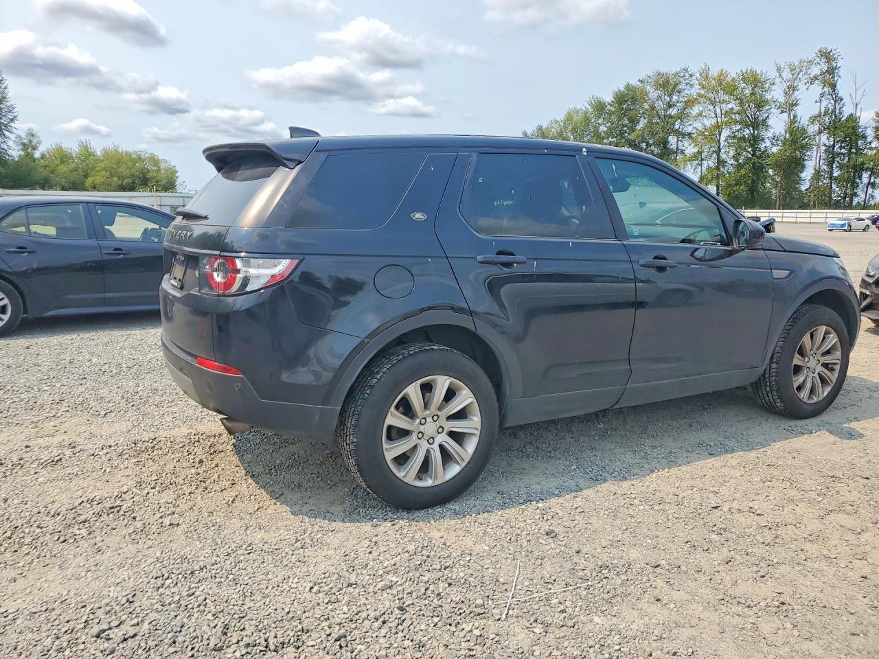 2017 LAND ROVER DISCOVERY SPORT SE — снимка 3