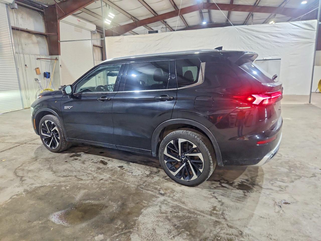 2025 MITSUBISHI OUTLANDER SEL — снимка 2