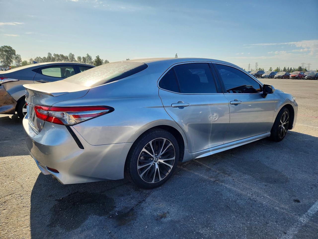 2018 TOYOTA CAMRY SE — снимка 3