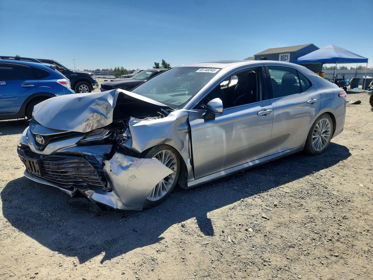 2019 TOYOTA CAMRY HYBRID XLE