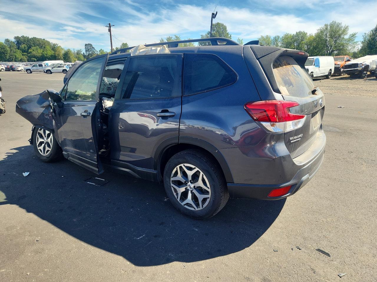 2024 SUBARU FORESTER PREMIUM — снимка 2