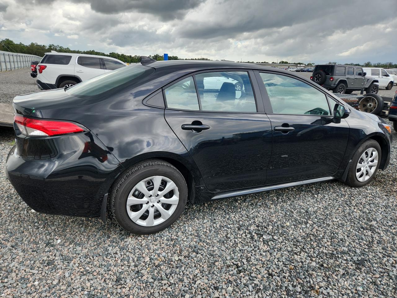2025 TOYOTA COROLLA LE — снимка 3