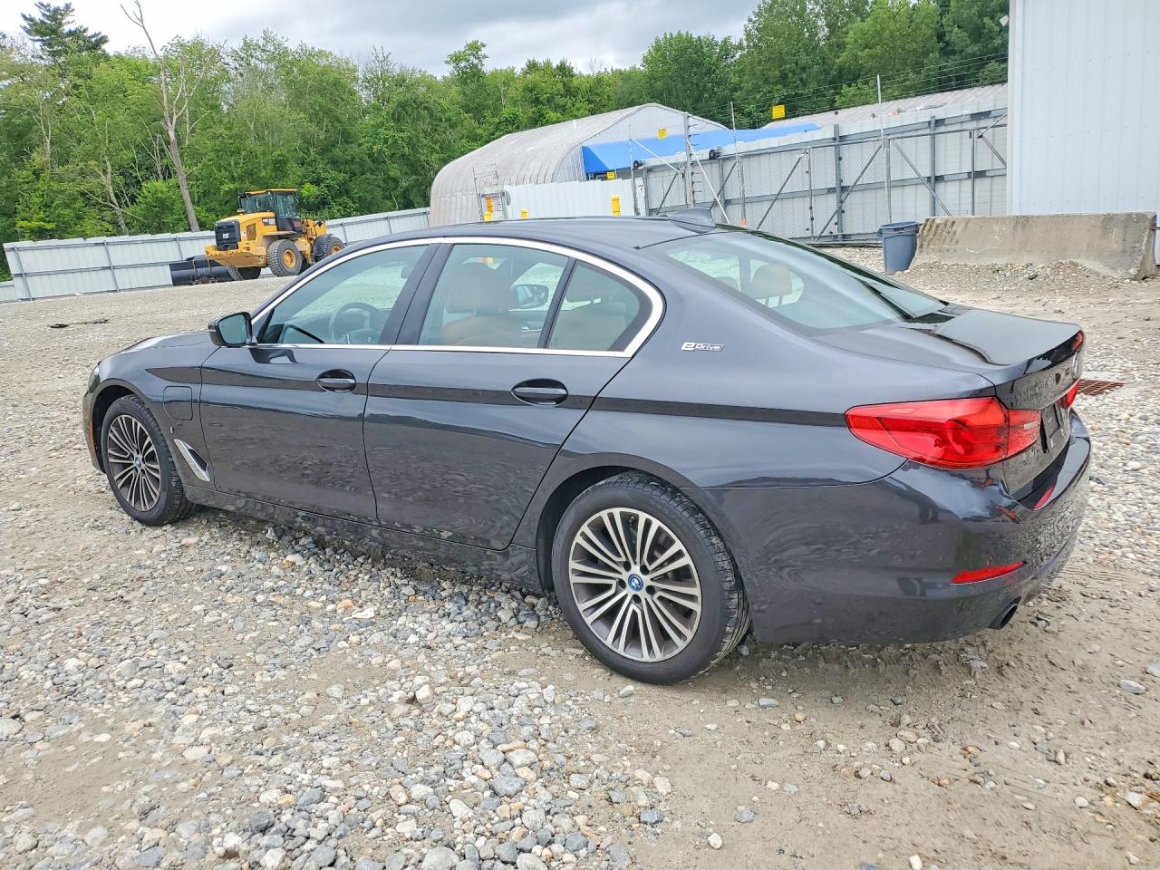 2019 BMW 530XE — снимка 2