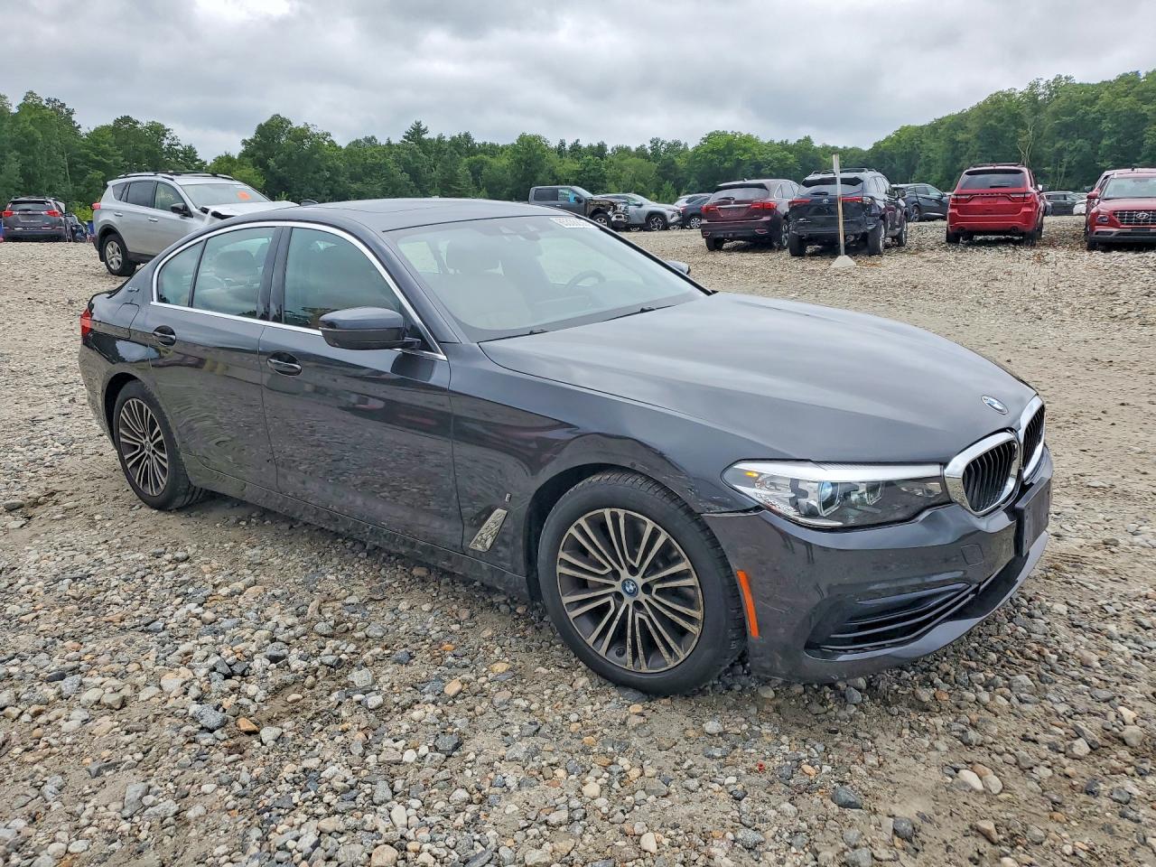 2019 BMW 530XE — снимка 4
