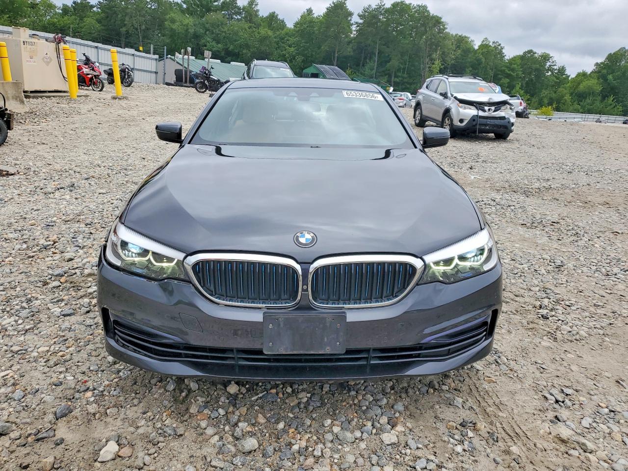 2019 BMW 530XE — снимка 5