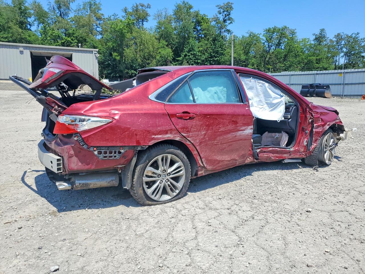 2015 TOYOTA CAMRY SE — снимка 3