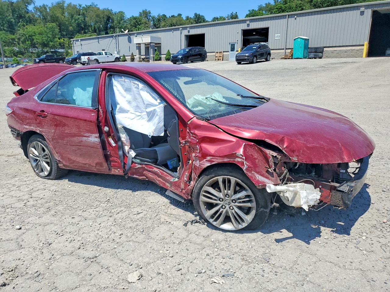 2015 TOYOTA CAMRY SE — снимка 4