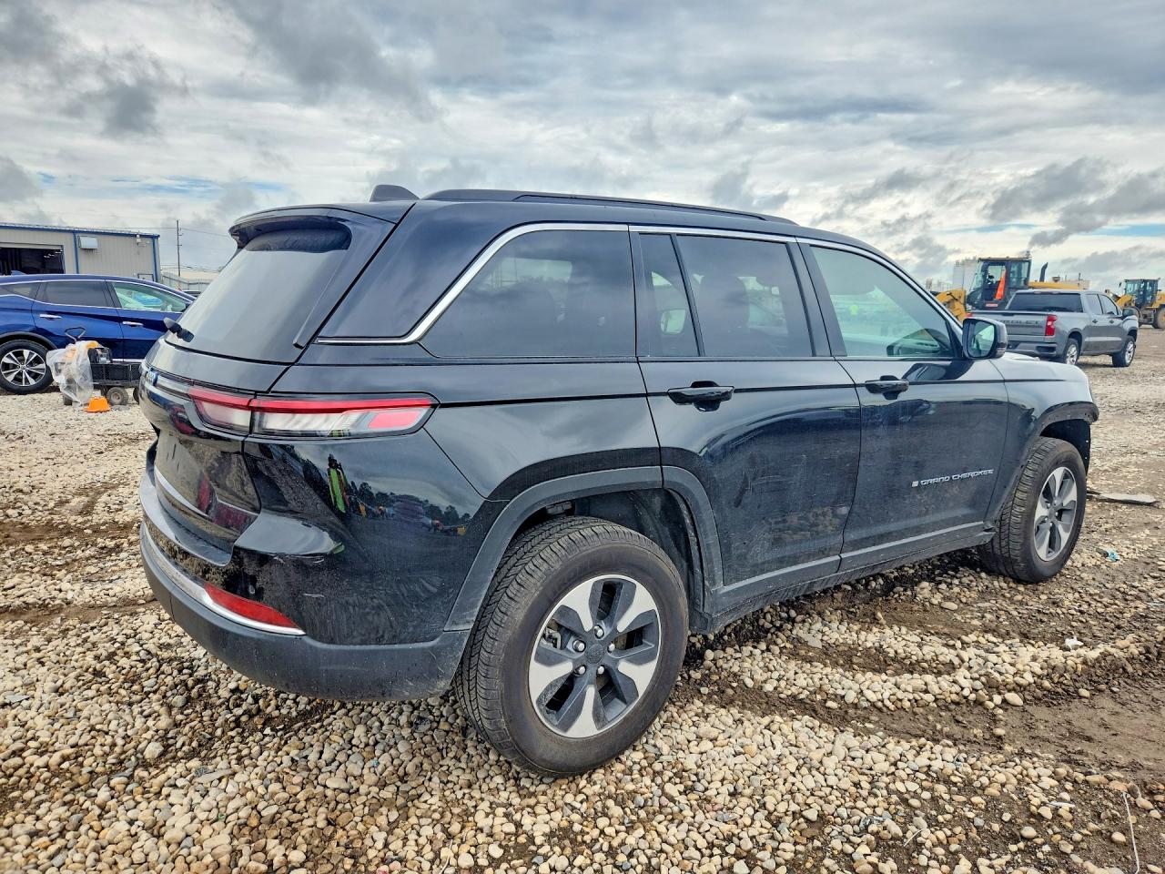 2024 JEEP GRAND CHEROKEE LIMITED 4XE — снимка 3