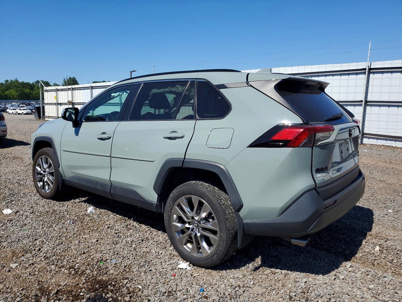 2019 TOYOTA RAV4 XLE PREMIUM — снимка 2