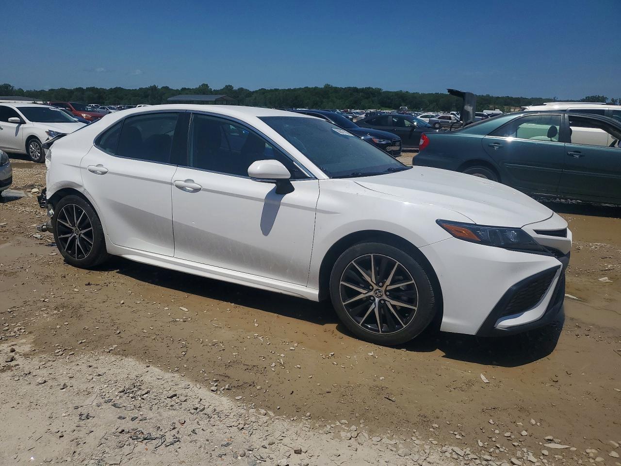 2023 TOYOTA CAMRY SE — снимка 4