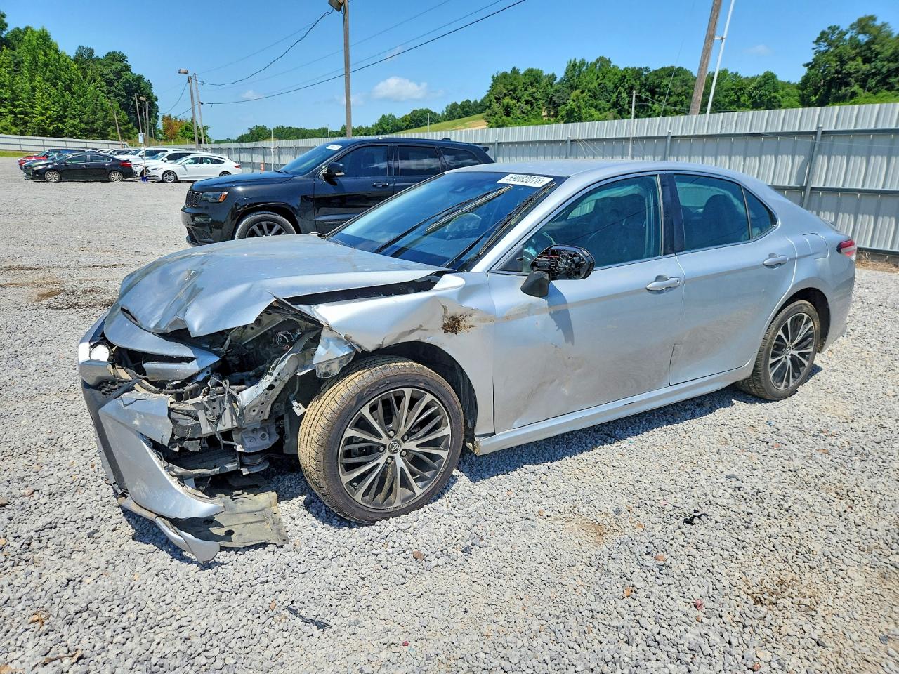 2018 TOYOTA CAMRY SE