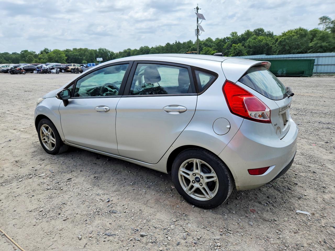 2019 FORD FIESTA SE — снимка 2