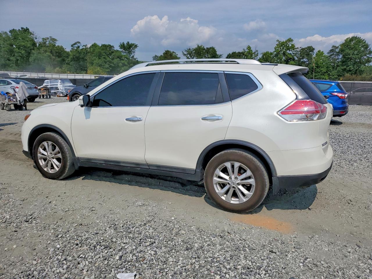 2015 NISSAN ROGUE S — снимка 2