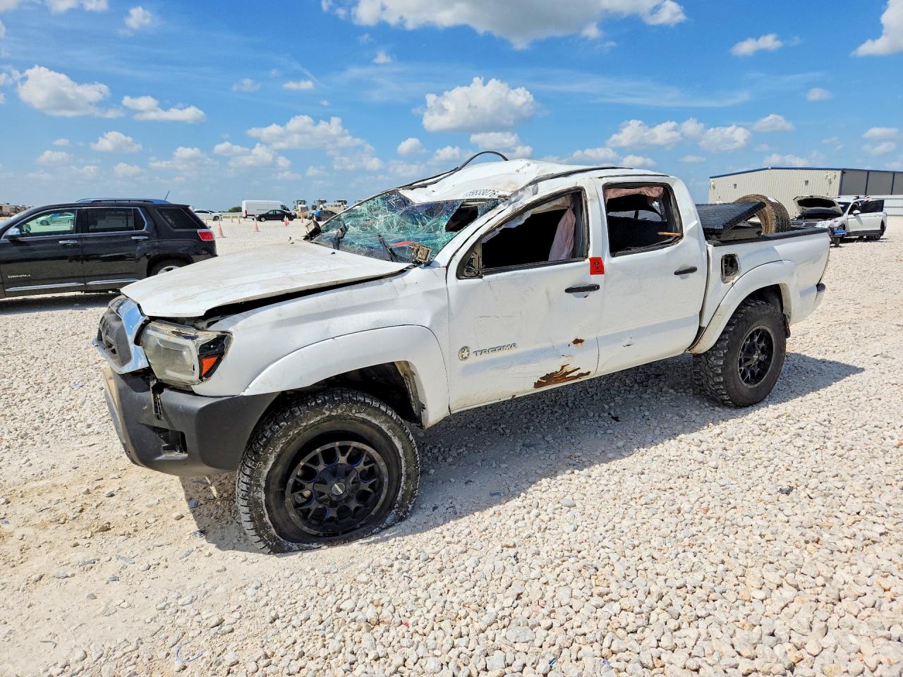 2015 TOYOTA TACOMA V6