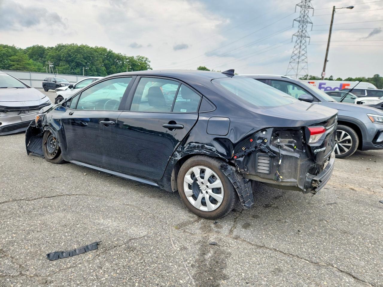 2024 TOYOTA COROLLA LE — снимка 2