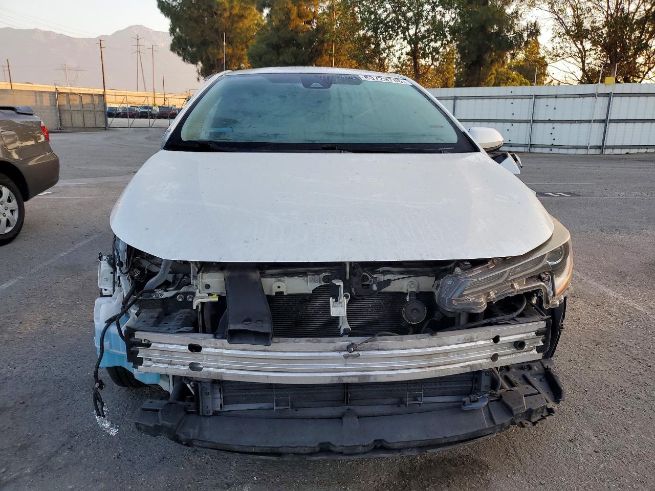 2021 TOYOTA COROLLA LE — снимка 5