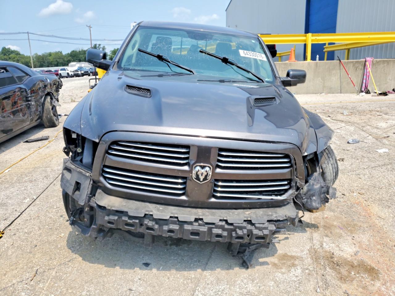 2016 RAM 1500 SPORT — снимка 5