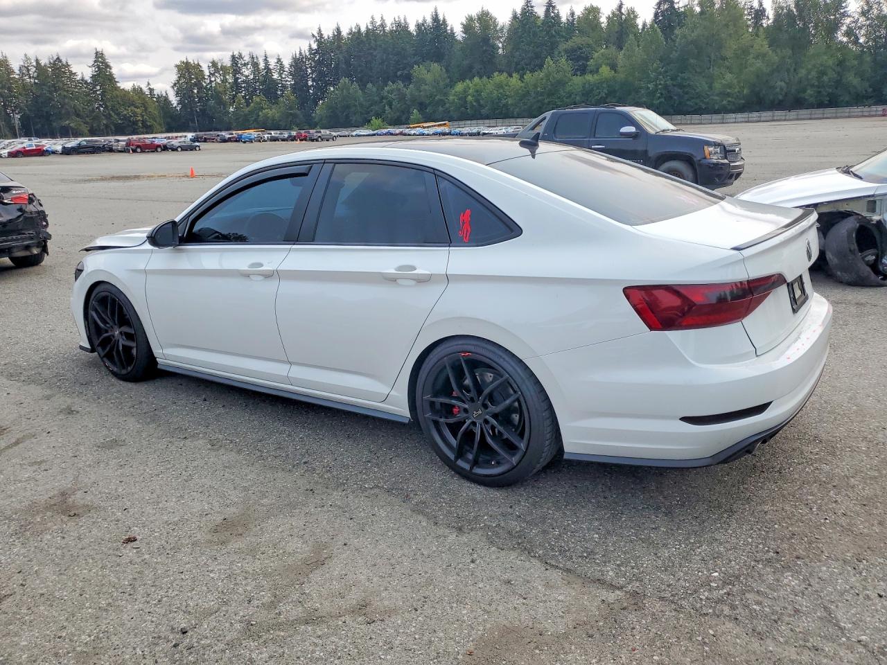 2021 VOLKSWAGEN JETTA GLI — снимка 2