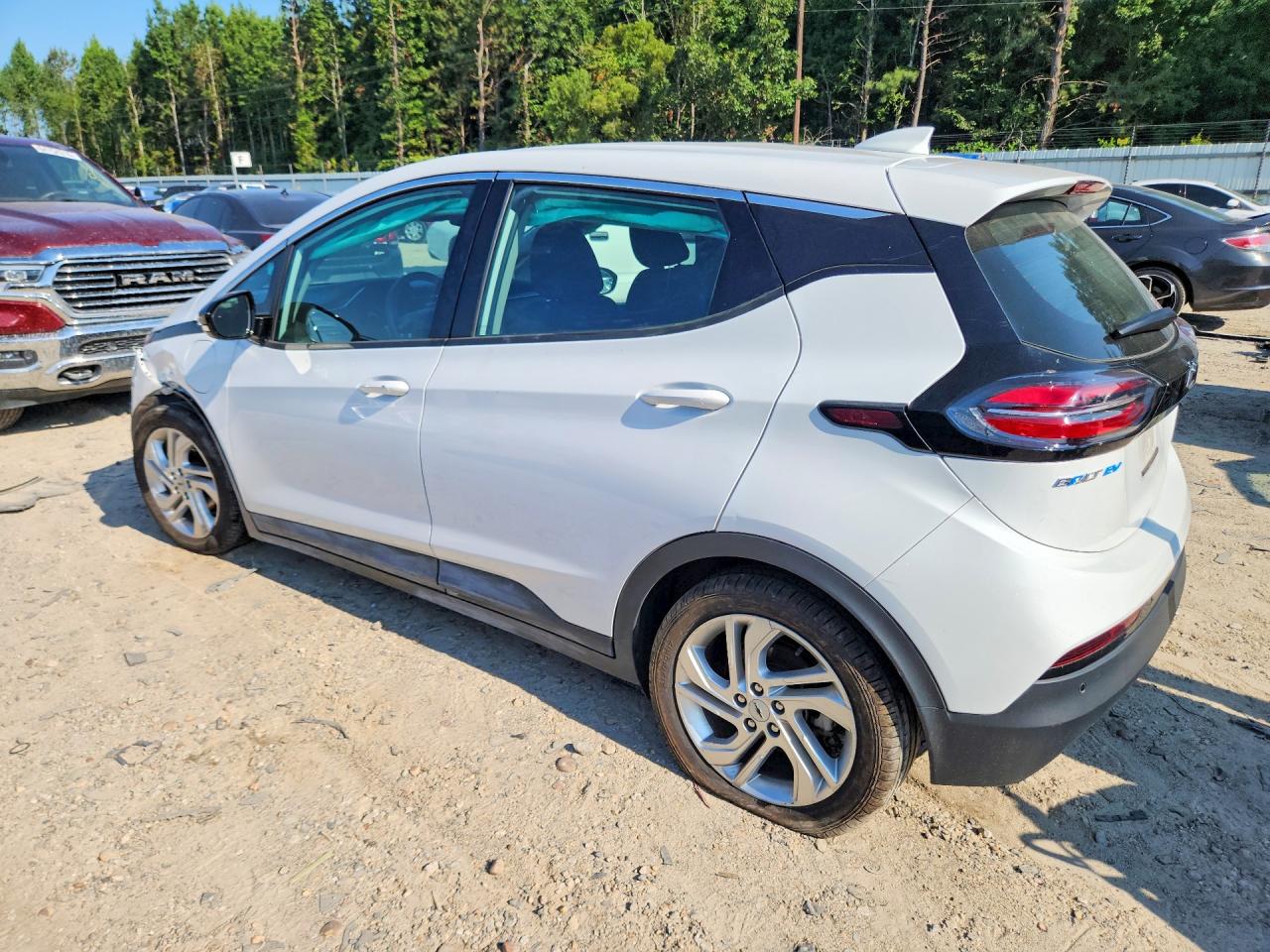 2023 CHEVROLET BOLT EV 1LT — снимка 2
