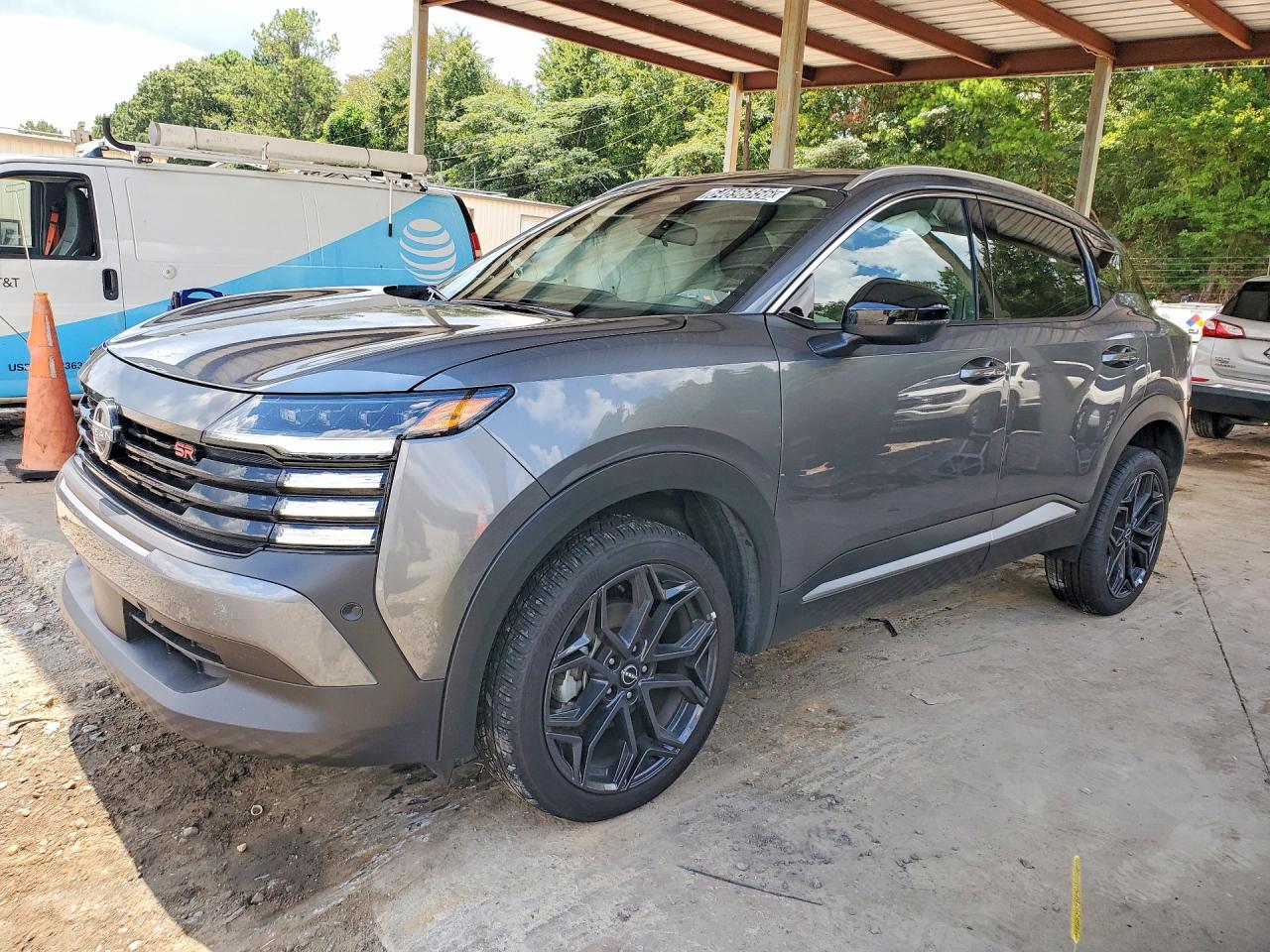 2026 NISSAN KICKS SR