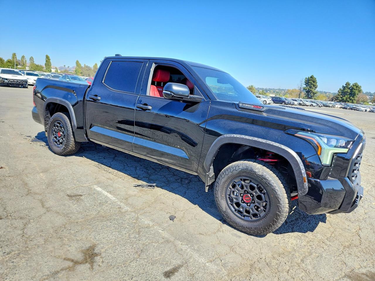 2026 TOYOTA TUNDRA TRD PRO HV — снимка 4